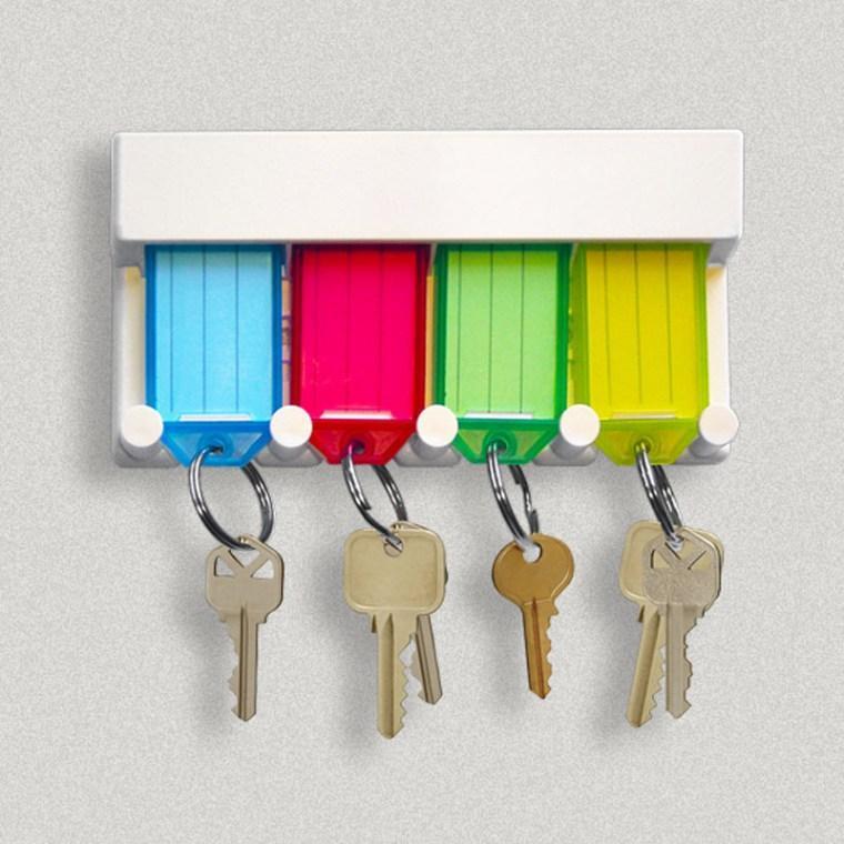 4 Key Tag Track with Tags Key Chains & Tags Lucky Line
